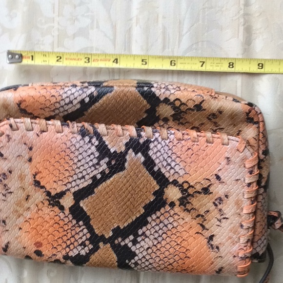 Bag - Picture 6 of 9